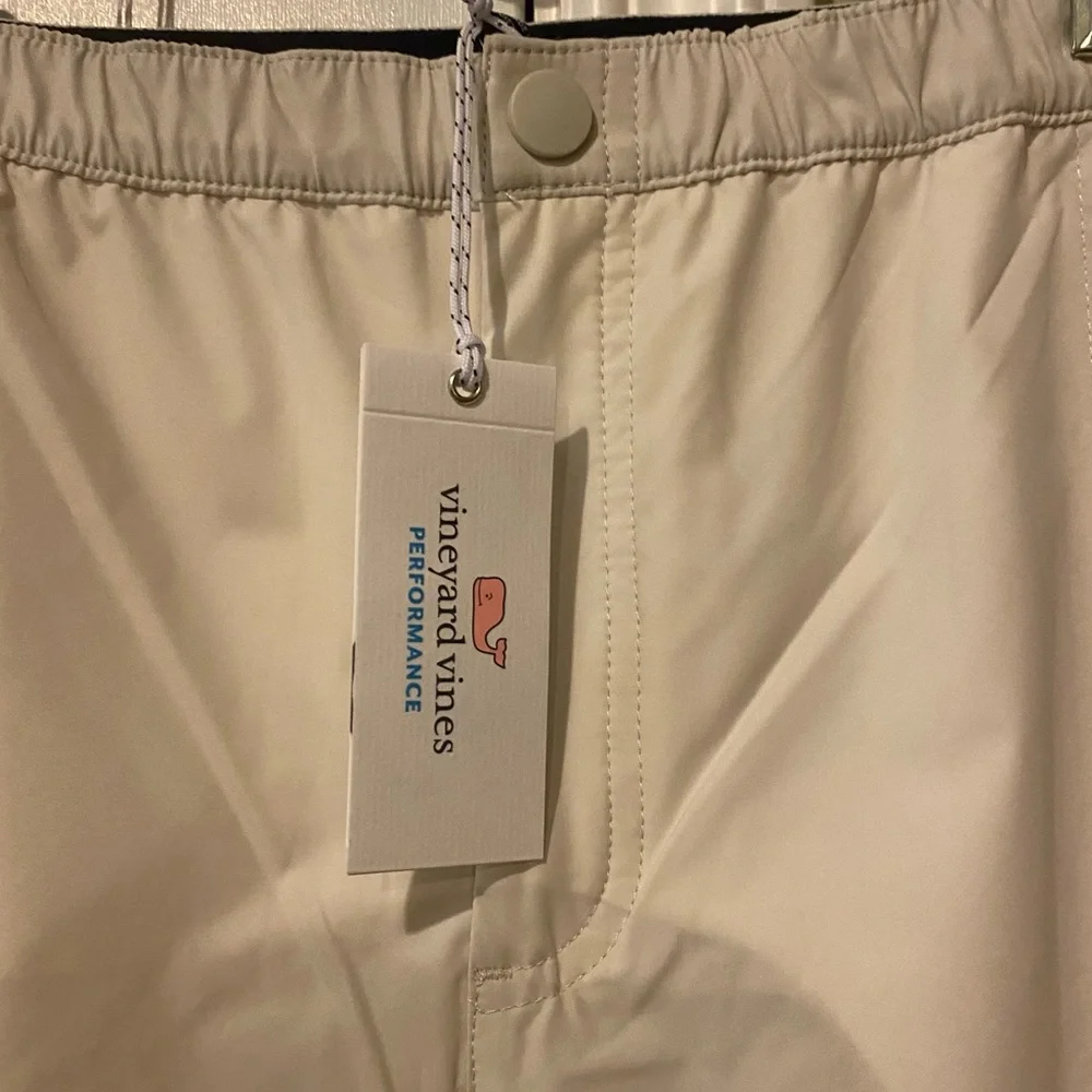 Vineyard Vines Performance Pants - Picture 4 of 8